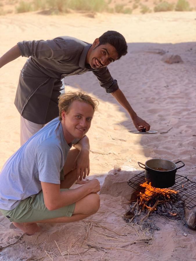 Stars Life Camp-Tour Hotel Wadi Rum Exterior photo